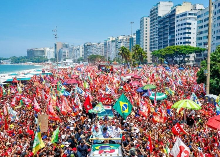 Lula da Silva agradece a Río de Janeiro y ensalza el papel histórico del pueblo brasileño en las elecciones
