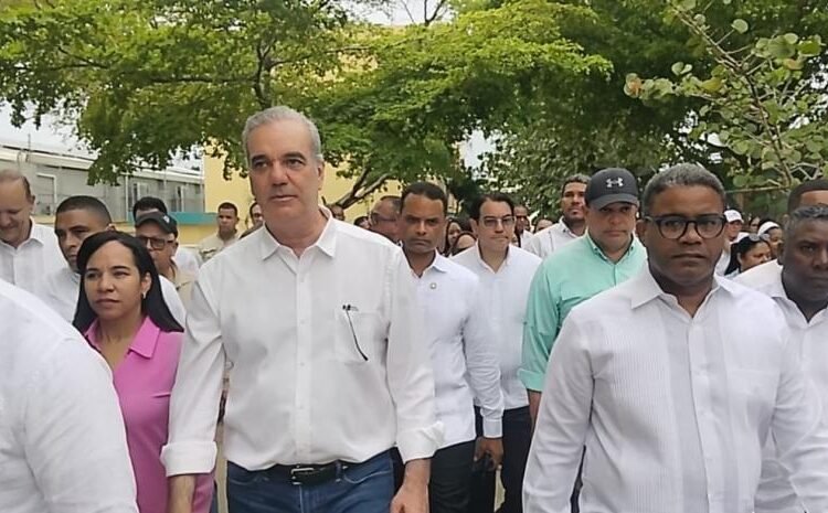 Abinader refuerza la frontera sur con batallones y artillería tras crisis en Haití y anuncia nueva llamada con Bukele