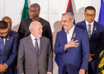 Luis Abinader felicita a Lula da Silva por su victoria electoral en Brasil