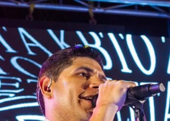 Trágico accidente de la agrupación de Kbeto Zuleta deja dos músicos muertos y varios heridos