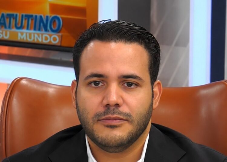 Diputado Rogelio Genao renuncia del PRSC tras 19 años y evalúa su futuro político