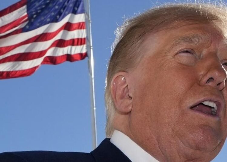 Donald Trump califica de fraudulentas las elecciones de Brasil tras la victoria de Lula