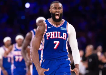 Guerra abierta en la NBA: Los Celtics responden con dureza a Jaylen Brown tras sus polémicas declaraciones