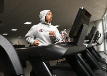 Carla Tolentino lista para hacer historia como abanderada dominicana en Dakar 2026