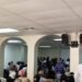 Exservidores critican montos entregados por el INAVI tras años de servicio