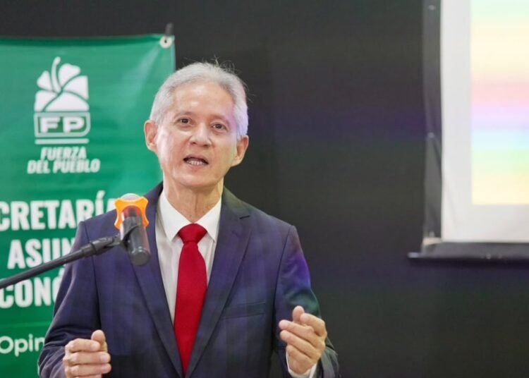 Fuerza del Pueblo arremete contra el alza del marbete en medio de la crisis de combustibles