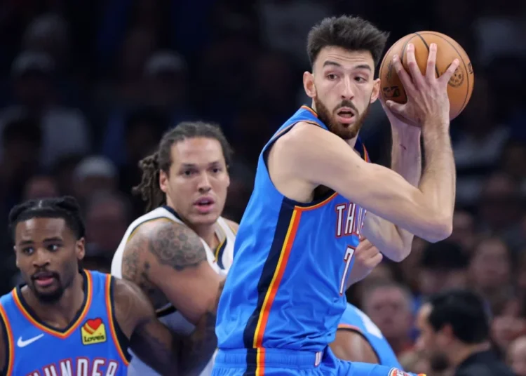 Chet Holmgren sera baja de dos meses en la NBA por lesion