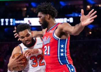 LeBron James brilla con los Sixers y derrota a los Knicks en la NBA