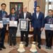Luis Abinader premia a jóvenes dominicanos tras romper récord Guinness de lectura