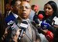 Alfredo Pacheco condena abandono de sesión tras agresión a diputada Millys Martínez