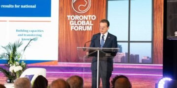 Ministro Bisonó propone en Canadá llevar la relación económica hacia la tecnología y manufactura avanzada