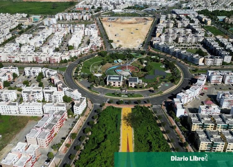 Ciudad Juan Bosch triplica su crecimiento en viviendas y supera las 16,000 familias beneficiadas