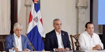 Gobierno revela millonaria inversión en obras viales financiadas por Aerodom