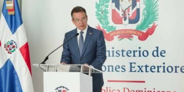 Canciller dominicano inicia histórica visita a Canadá para impulsar comercio e inversión tras 20 años