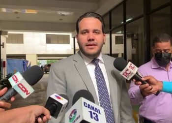 Reforma de seguridad social propone duplicar cotizaciones y elevar pensiones al 70 por ciento