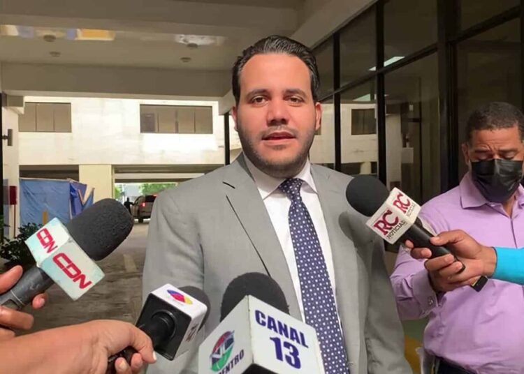 Reforma de seguridad social propone duplicar cotizaciones y elevar pensiones al 70 por ciento