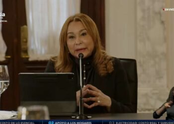 Gobierno confirma que más de 170 mil personas salieron de la pobreza en 2025