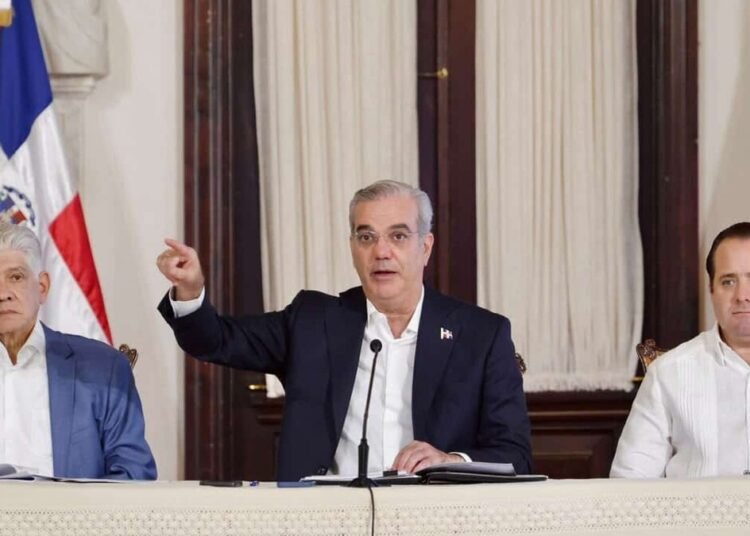 Luis Abinader defiende el plan arrocero y asegura que el sector fue consultado
