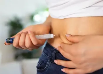 Inyecciones para bajar de peso: conoce quiénes no deben usarlas jamás según los expertos