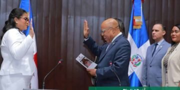 Minerva Frías asume como nueva diputada de la Cámara en sustitución de su fallecido padre