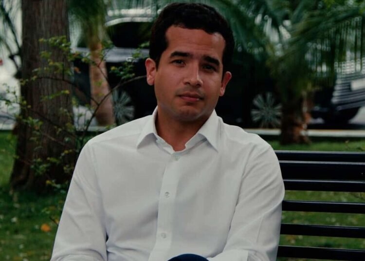 Omar Fernández destina Fondo Gadiel para apoyar a pacientes con esclerosis lateral amiotrófica