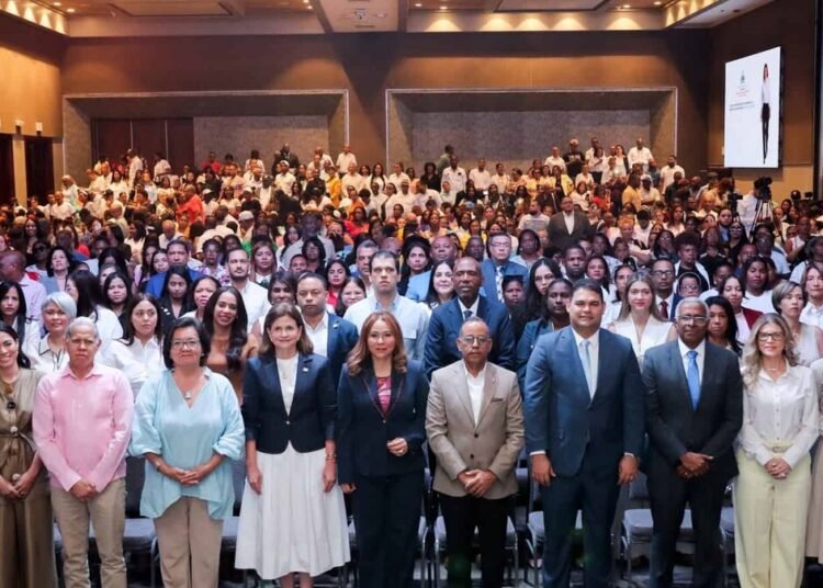 Raquel Peña anuncia impresionante reducción de la pobreza en República Dominicana