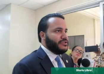 Rogelio Genao renuncia del PRSC y se declara diputado independiente tras criticar la cúpula partidaria